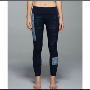 Lululemon Sashiko Blue Camo Patchwork Wunder Under Leggings 6